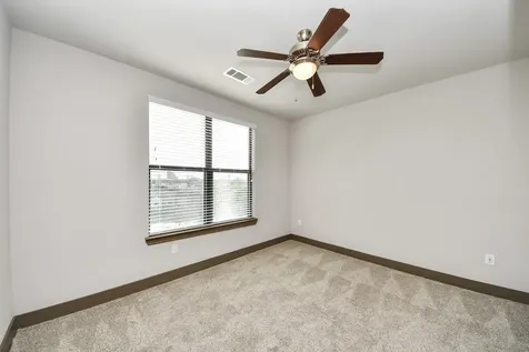 5454 Washington St Avenue 3405 Houston TX 77007