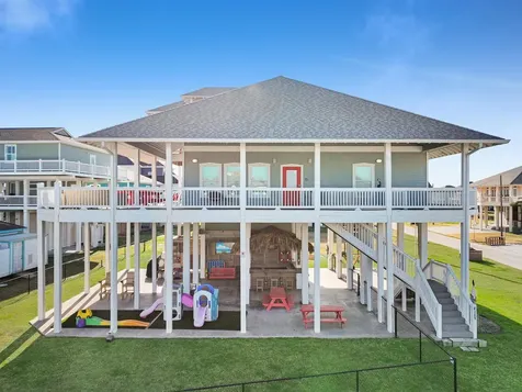 2640 Breaker Drive Crystal Beach TX 77650