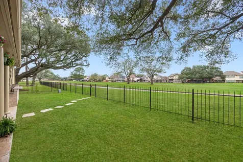 7915 Capri Circle Houston TX 77095