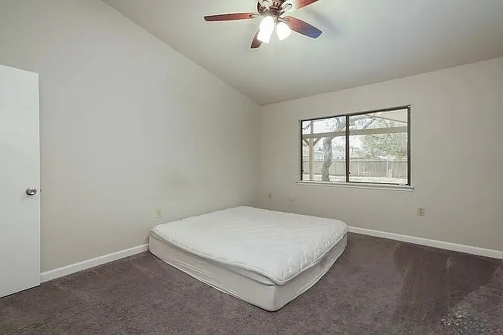 5718 Lake Cove Street San Antonio TX 78222
