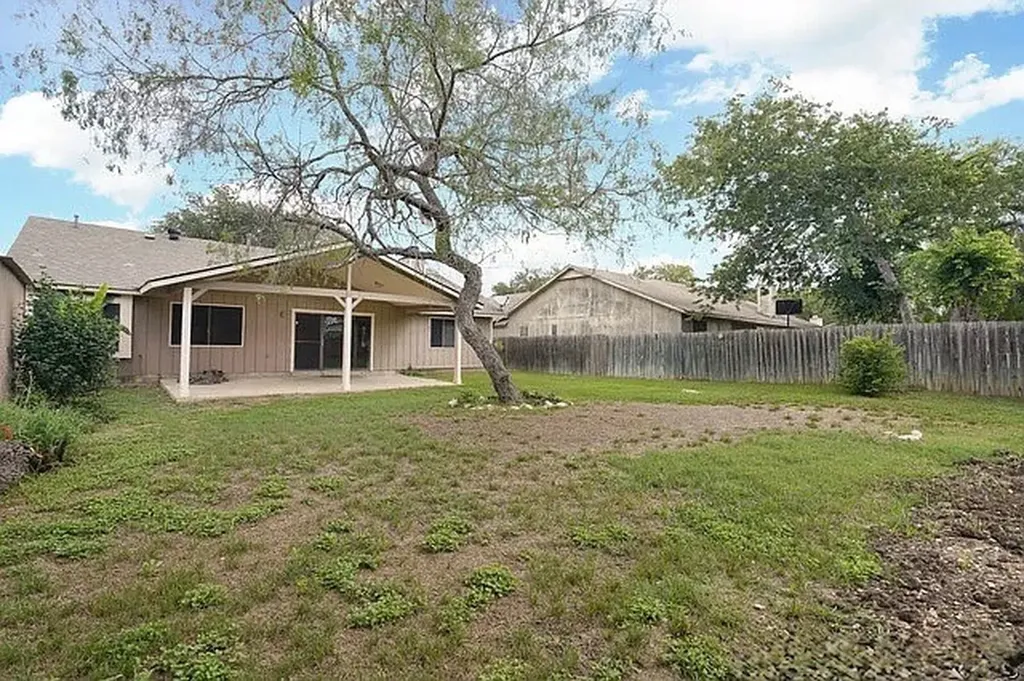 5718 Lake Cove Street San Antonio TX 78222