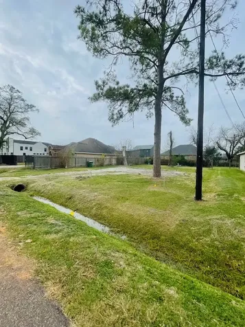 4817 Paula Street Houston TX 77033