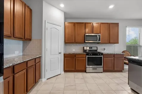 2320 Rosemary Street Rosenberg TX 77469