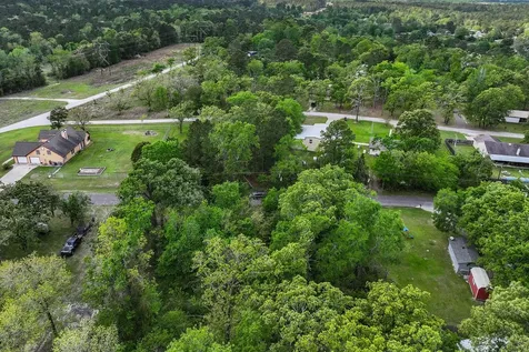 164 Lakeland Road Huntsville TX 77340