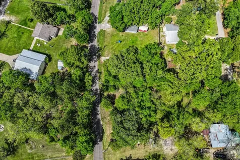 164 Lakeland Road Huntsville TX 77340