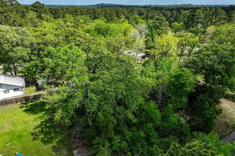 164 Lakeland Road Huntsville TX 77340