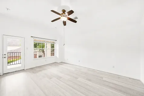 18431 W Laura Shore Drive Cypress TX 77433