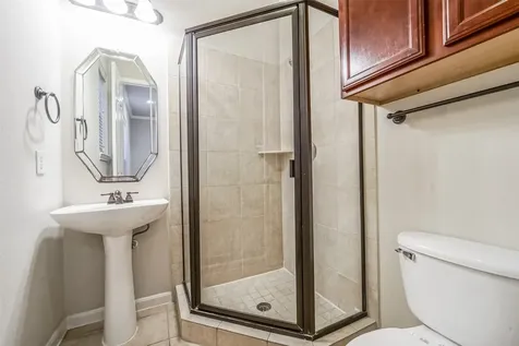 1117 Saint Agnes Street D Houston TX 77030