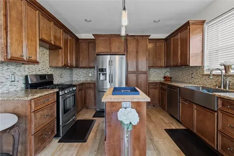 10902 Spruce Drive N La Porte TX 77571