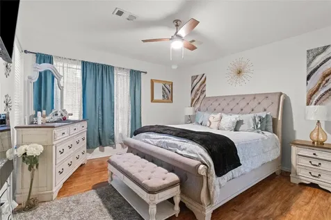 10902 Spruce Drive N La Porte TX 77571