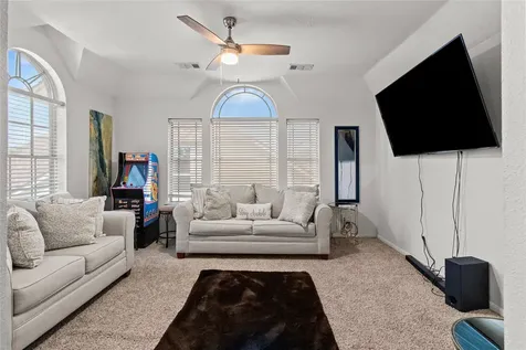 10902 Spruce Drive N La Porte TX 77571