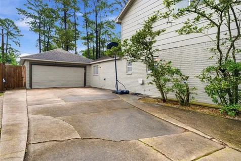15106 Parkville Drive Houston TX 77068