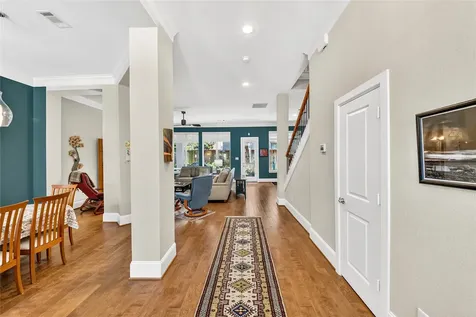 5727 Brancott Way Houston TX 77096