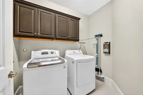 5727 Brancott Way Houston TX 77096