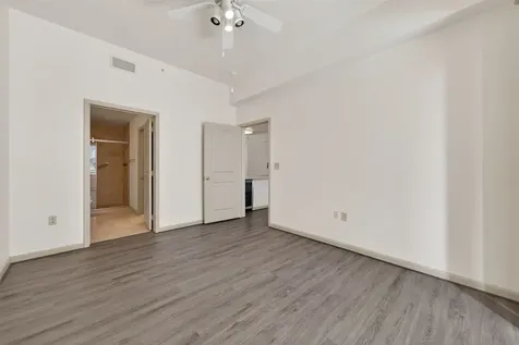 3505 Sage Road 314 Houston TX 77056