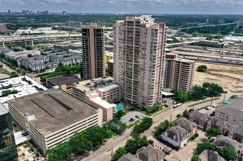 3505 Sage Road 314 Houston TX 77056