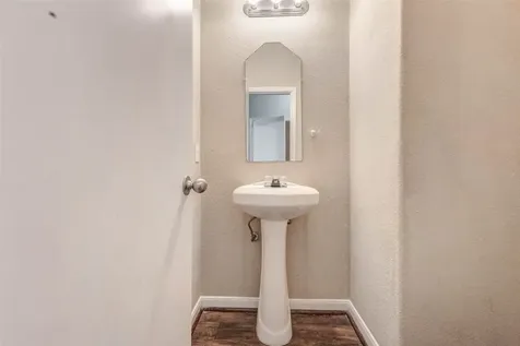 8622 Torcello Street Houston TX 77031