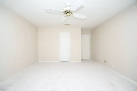 9800 Pagewood Lane 2108 Houston TX 77042