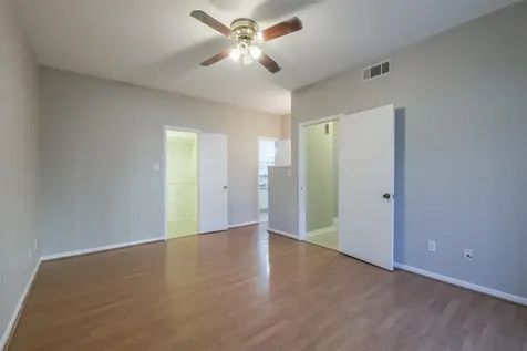 8100 Cambridge Street 101 Houston TX 77054