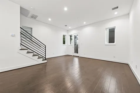 5841 Dolores Street Houston TX 77057