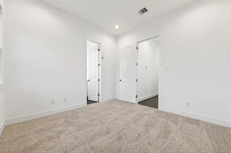 5841 Dolores Street Houston TX 77057