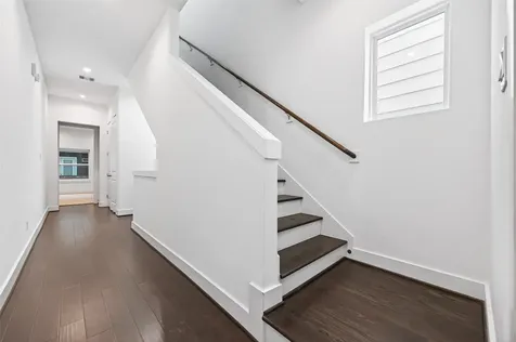 5841 Dolores Street Houston TX 77057