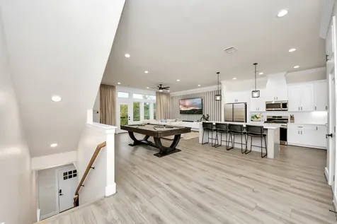 2007 Briley Street Houston TX 77004