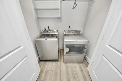 2007 Briley Street Houston TX 77004