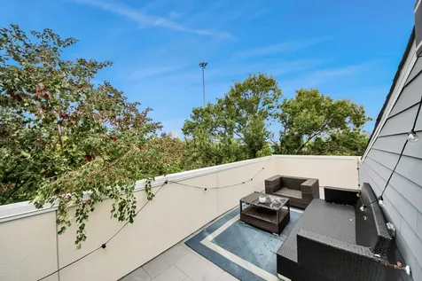2007 Briley Street Houston TX 77004