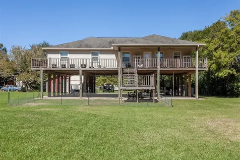 2704 62nd Street Port Arthur TX 77640