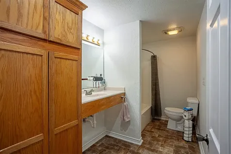 2704 62nd Street Port Arthur TX 77640