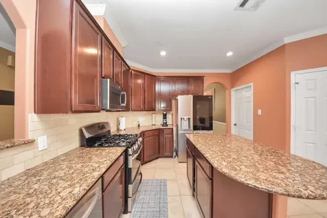 12912 Southern Manor Drive Pearland TX 77584