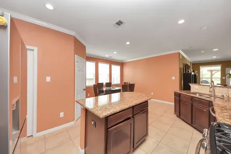 12912 Southern Manor Drive Pearland TX 77584