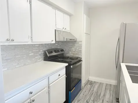 6701 Sands Point Drive 48 Houston TX 77074