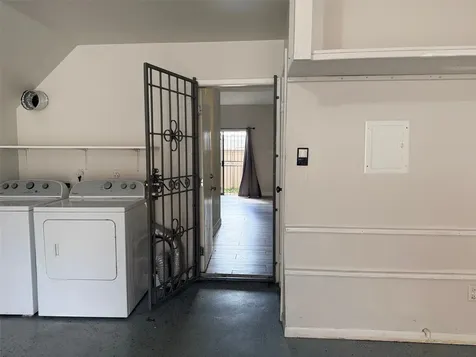 6701 Sands Point Drive 48 Houston TX 77074