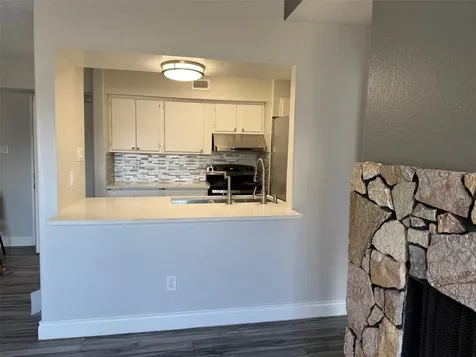 6701 Sands Point Drive 48 Houston TX 77074