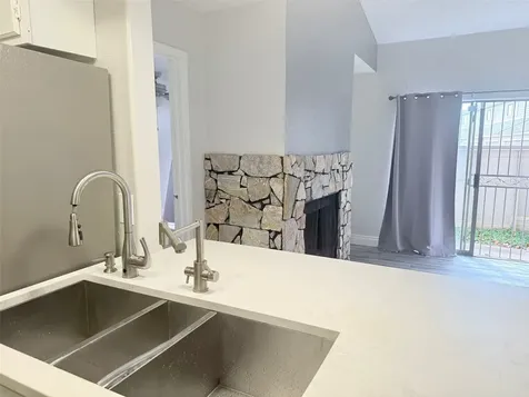 6701 Sands Point Drive 48 Houston TX 77074