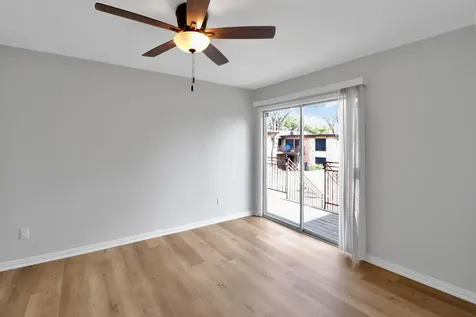 7047 Bissonnet Street 117 Houston TX 77074