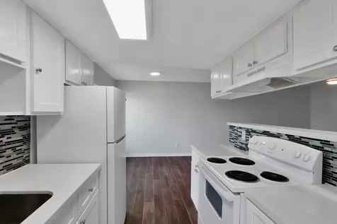 7047 Bissonnet Street 117 Houston TX 77074