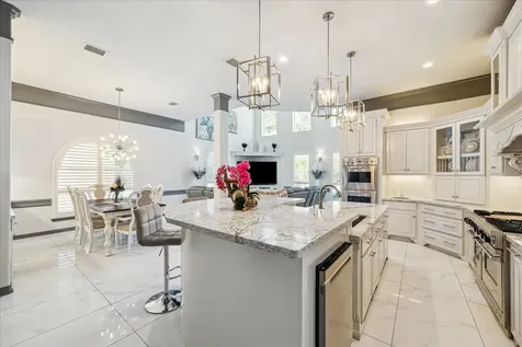 22009 Holly Creek Trail Tomball TX 77377