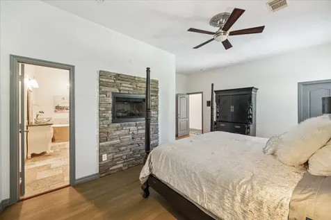 22009 Holly Creek Trail Tomball TX 77377