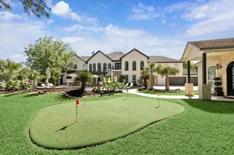 22009 Holly Creek Trail Tomball TX 77377