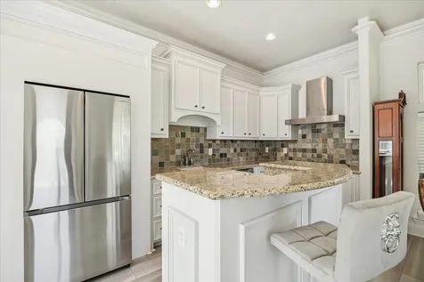 22009 Holly Creek Trail Tomball TX 77377