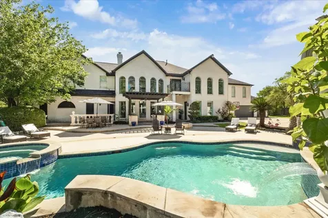 22009 Holly Creek Trail Tomball TX 77377