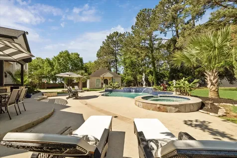 22009 Holly Creek Trail Tomball TX 77377