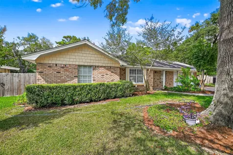 10302 Ivyridge Road Houston TX 77043