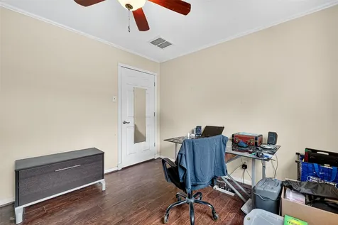 10302 Ivyridge Road Houston TX 77043
