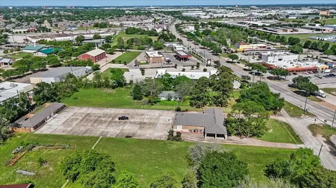 2847 S Main Street Stafford TX 77477