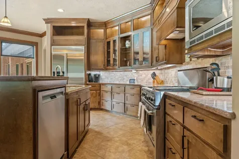 9453 Deer Path Lane Magnolia TX 77354