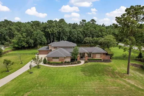 9453 Deer Path Lane Magnolia TX 77354